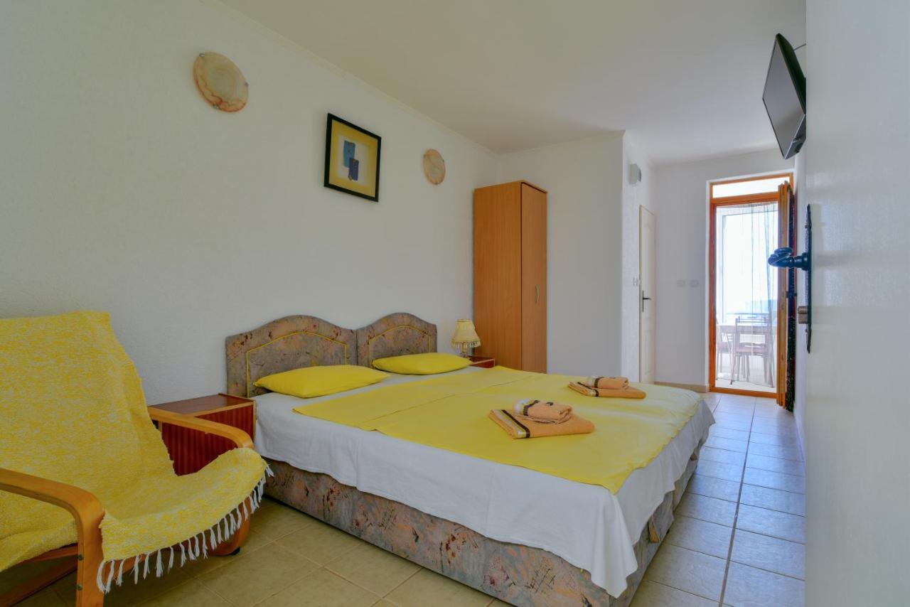 Pataki Studios Petrovac Exteriér fotografie