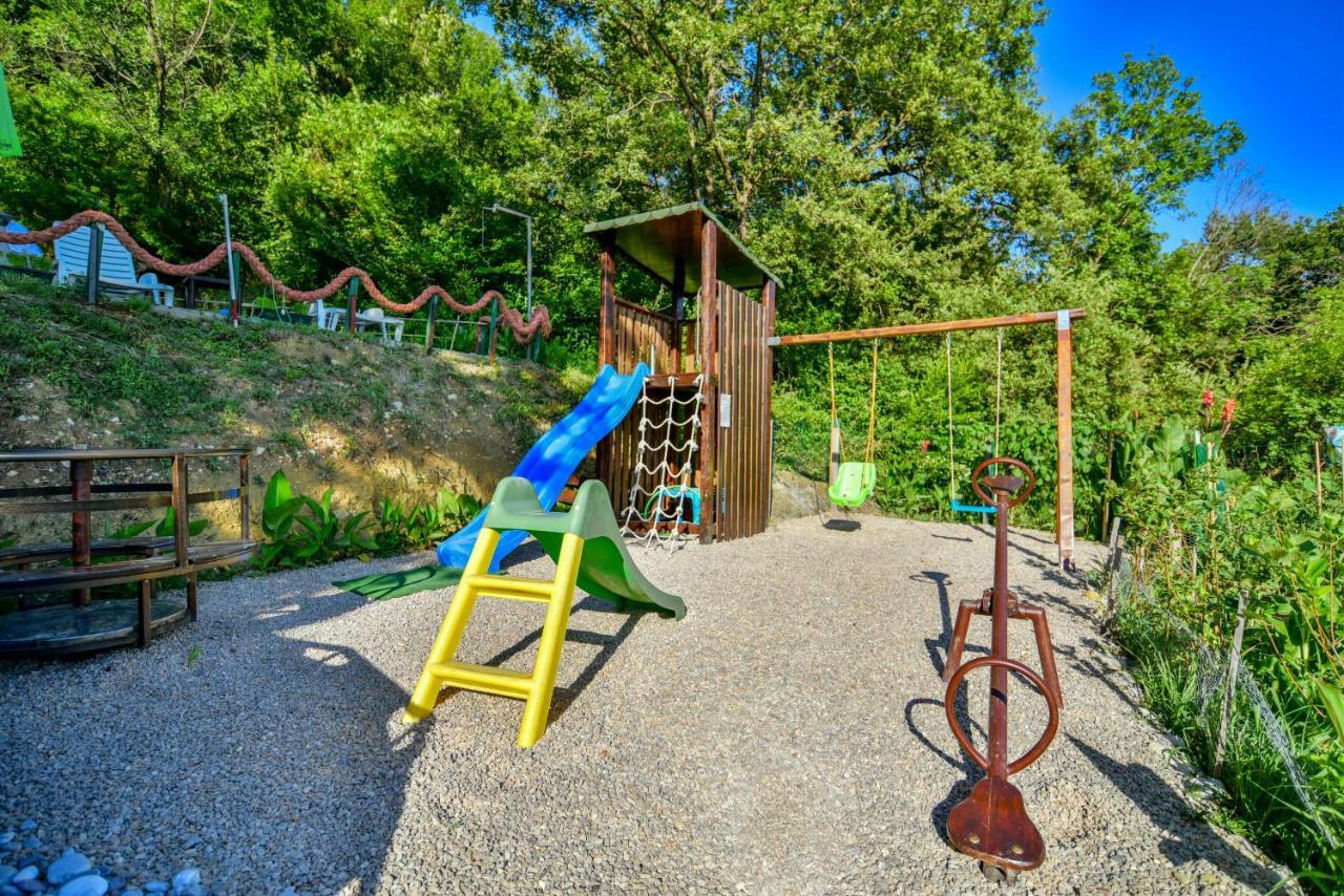 Pataki Studios Petrovac Exteriér fotografie